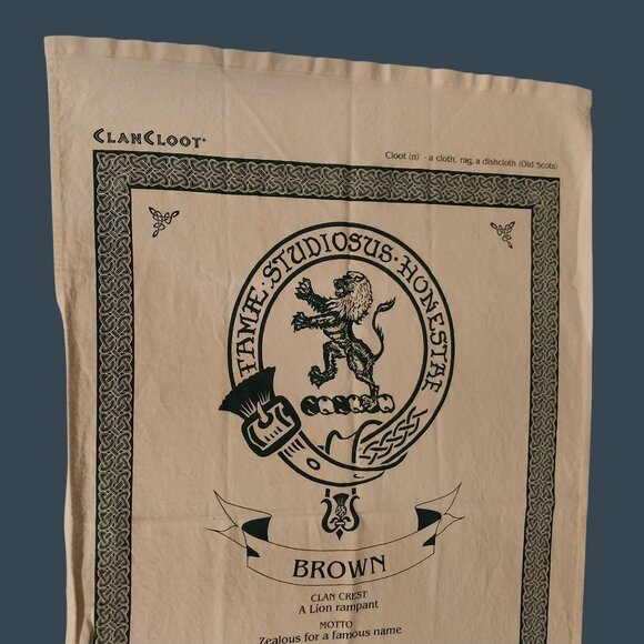 BROWN Crest Tea Towel Clan Cloot Scotland Unbleached Cotton Linen 30"x18" - Picture 2 of 4